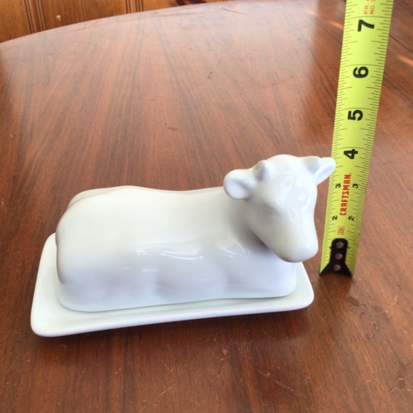 White Butter Dish with Cow Lid - Picture 3 of 4